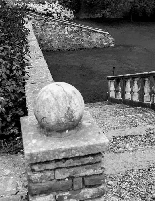 700-italy stone globe-2.jpg