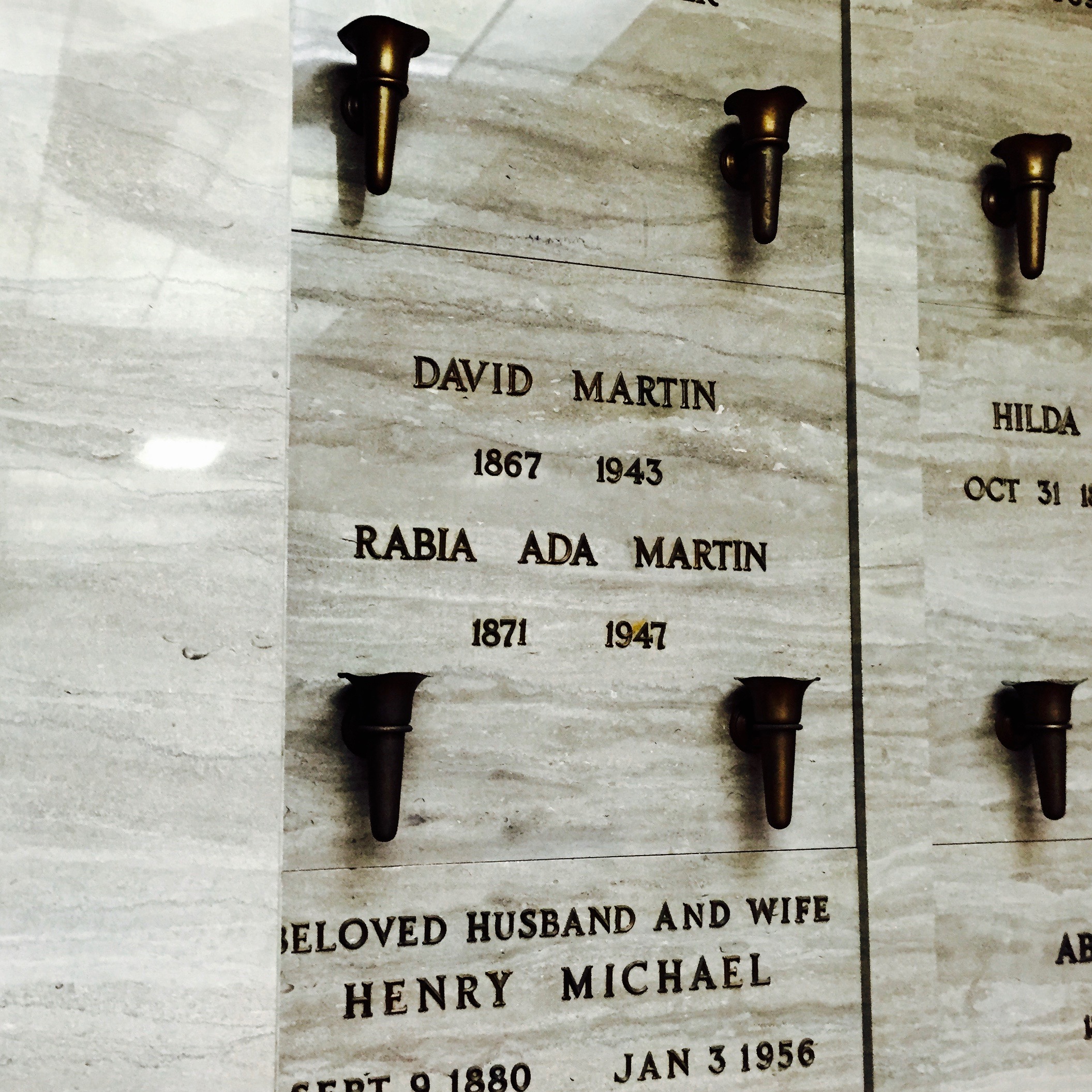 The burial chamber of Murshida Rabia Martin as we first found it. — N.M-Y. '15