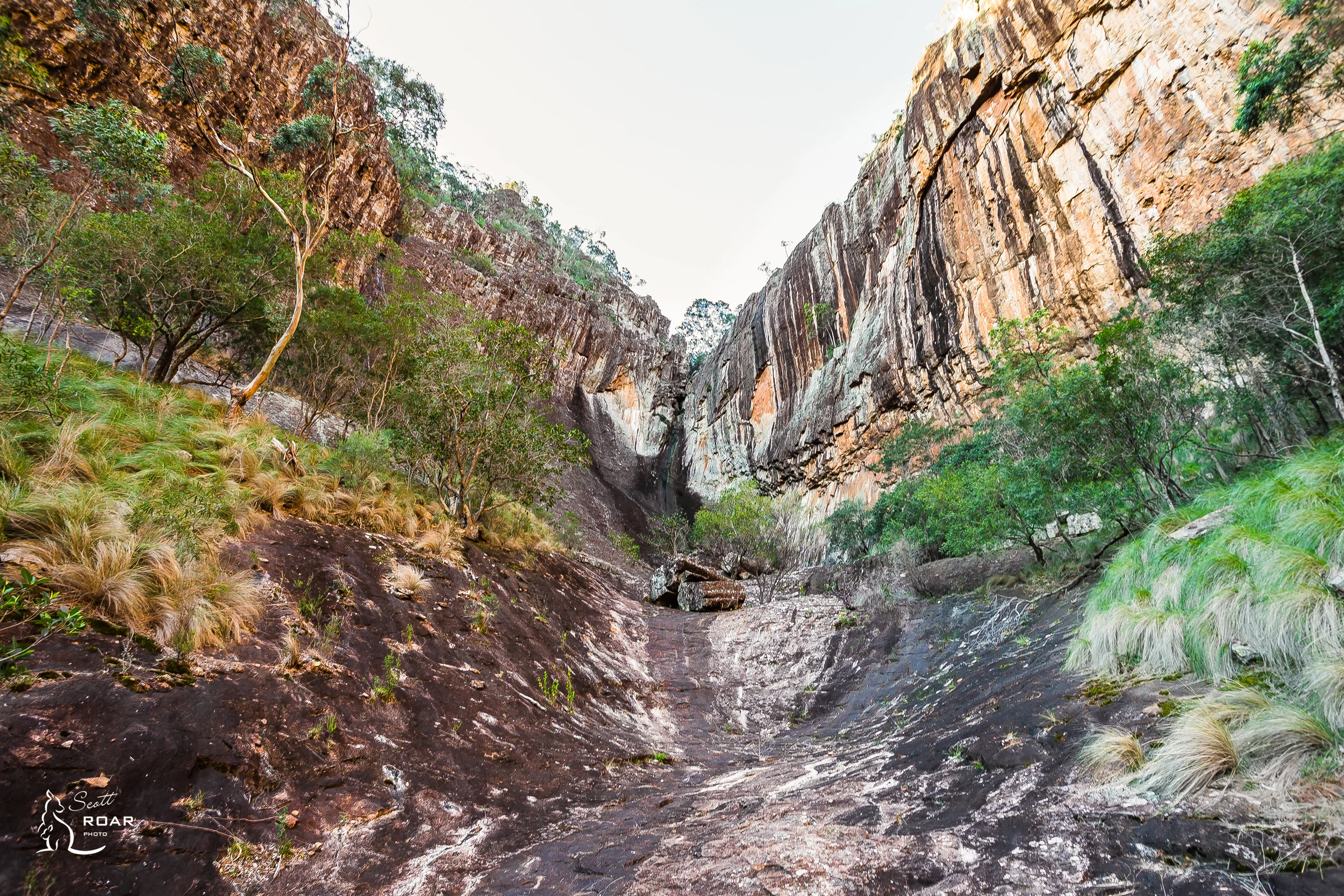 A view of Waa Gorge from the bottom looking towards the water entrance. 