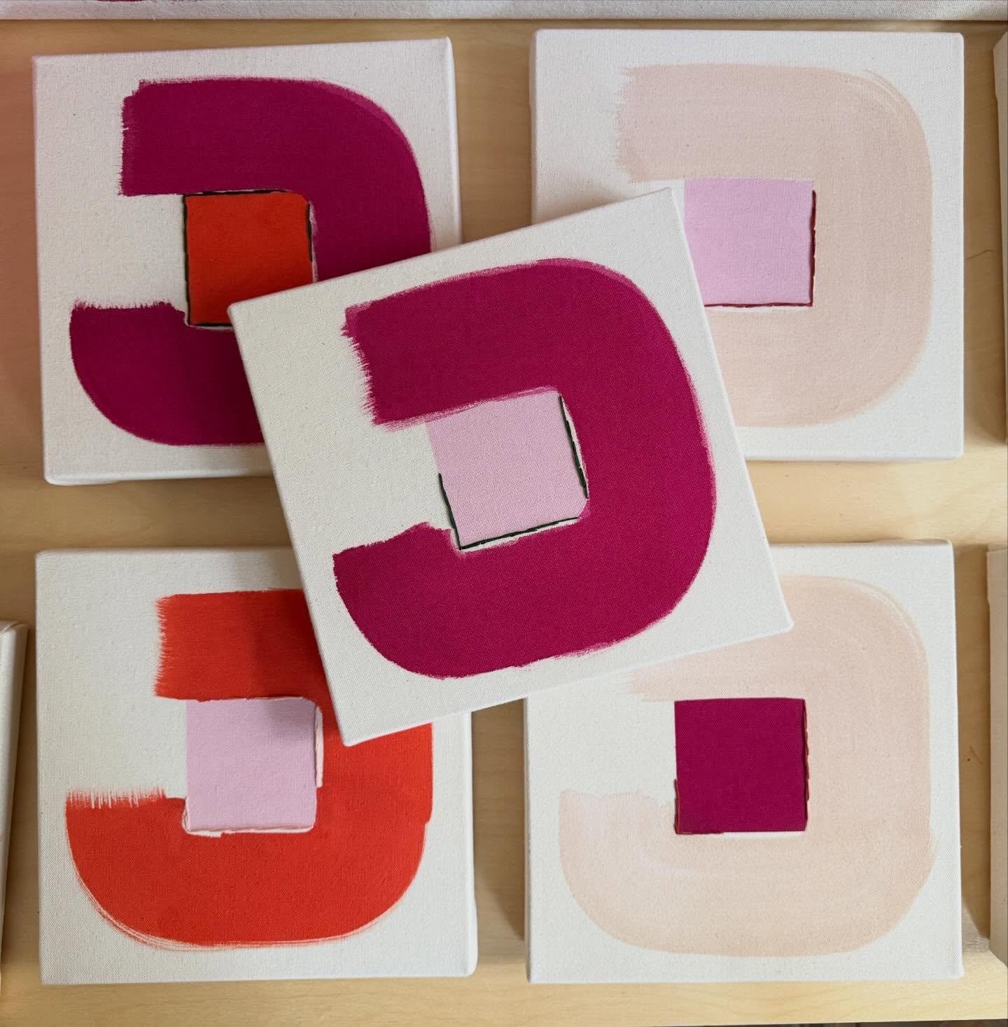 Didn&rsquo;t create these with Valentine&rsquo;s Day in mind, but now that I look at them again 💘❤️&zwj;🔥💕💗💓💝

The reason I don&rsquo;t notice these correlations is because my brain and Valentine&rsquo;s Day run on the same color palette so it&