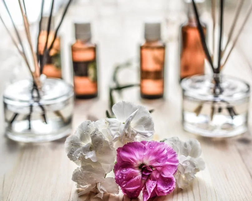 Essential+Oils+Guide.jpg