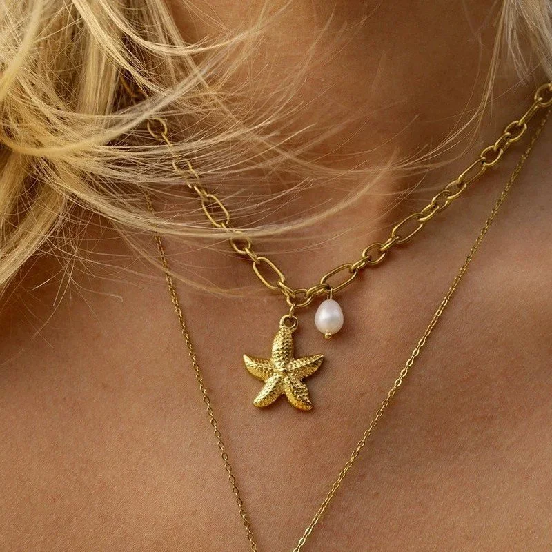 Coastal Gold Pearl Starfish Necklace for women, a unique ocean-inspired jewelry gift perfect for birthdays, summer occasions, and special moments.