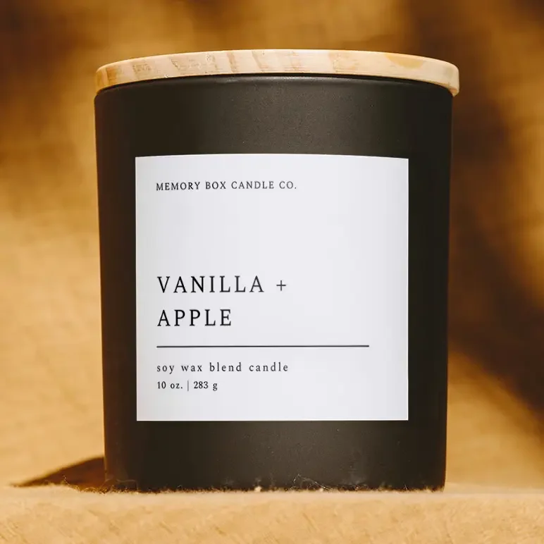 A cozy apple scented candle for fall and winter.