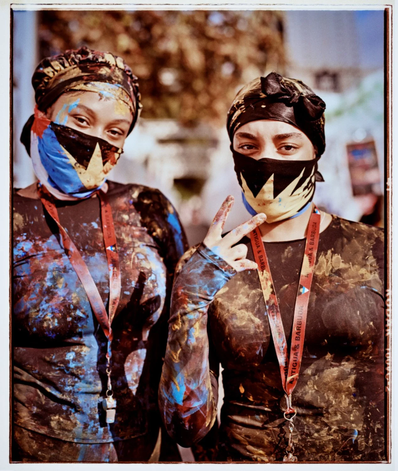 11_Michaela&Gisielle_FIN_web.jpg