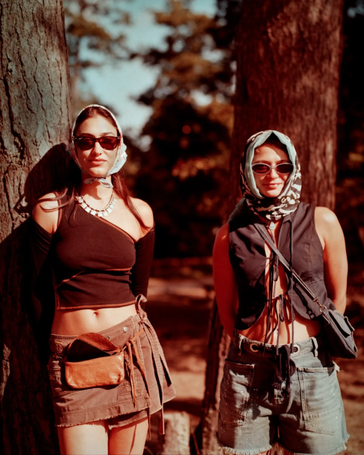 40_HOUGHTON_120mm_046_MIMI+friend_FIN-copy_FIN.jpg