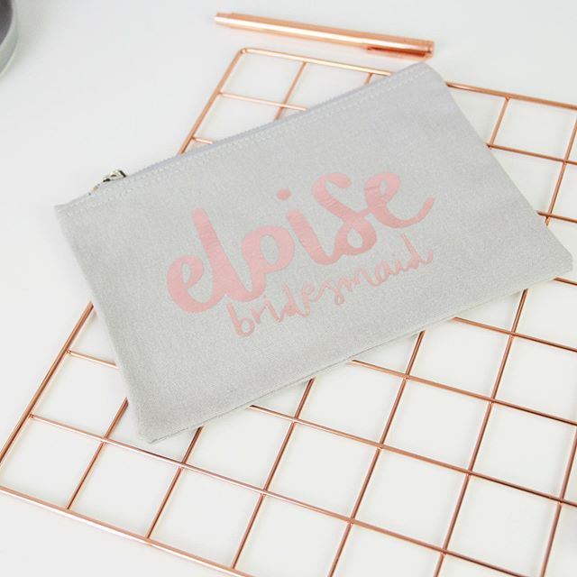 I’m absolutely obsessed with how the rose gold vinyl looks when printed and thankfully it’s a big favourite! These pencil cases are so gorgeous and a great gift for your bridal party - they can be used for stationery or make up or to be honest anything you like.
I don’t have Lottie today until later on so I’ve gained a day to do work, which is amazing - although I lost a day yesterday as I did an extra day at the vets. So today is my Monday!
Enjoy this sunshine, I’m not sure he’s here for long but I’m loving it ☀️ .
.
.
#bridesmaidproposal #happybride #maidofhonorproposal #dailydoseofpaper #bridesmaidgifts #shesaidyes #weddinginspo #proposalideas #bridalshowergifts #henparty #prettyandpink #bridetobe #sayyestothedress #weddingplanning #bridesmaidproposalbox #bridegoals #maidofhonorduties #bridalproposal #weddinggift #keepsakebridal #flowergirl #bridetribe #bacheloretteparty #weddingsupplies #bemybridesmaid #weddingstationery #groomsmanproposal #savethedates #giftsforher #capturemycraft