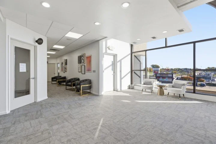 05-14545WCenter_005 (Small).jpg