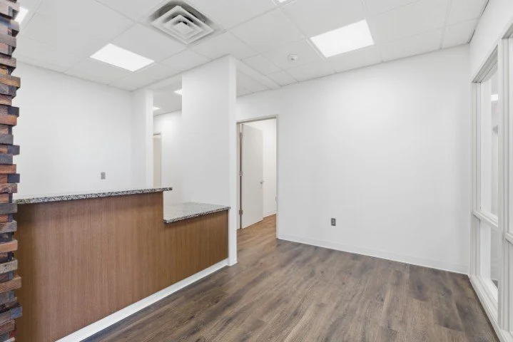 18-14545WCenter_017 (Small).jpg