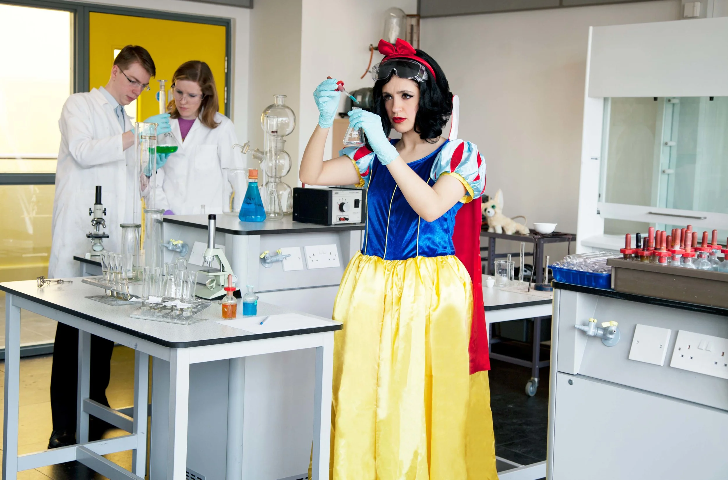 'Snow White The Scientist'