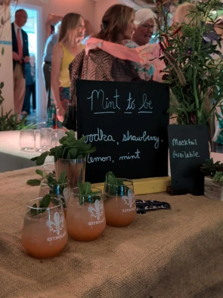 Edible Evening is easily one of our favorite days on our yearly calendar!

Last Thursday, we were lucky enough to serve our cocktails at @esynola for the 5th year in a row.

This is such an amazing event, and we felt honored to be included in the Pat