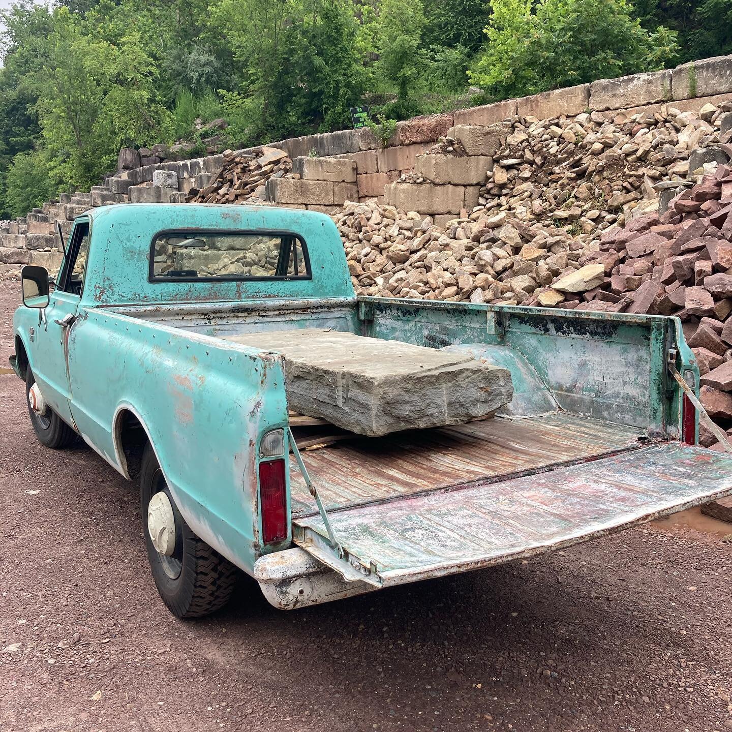 Old blue at it again!! Picking up sculptures bases for some new works in progress. #sculture #sculptor #quarry #delawarequarry #bucks #buckcounty