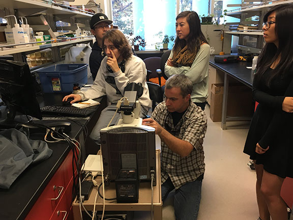 EAOS-Microscope-36841443433_c18a322fc3_o-WEB copy.jpg
