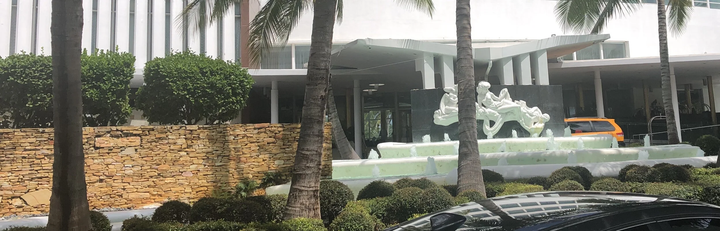 Miami Fountain.jpg