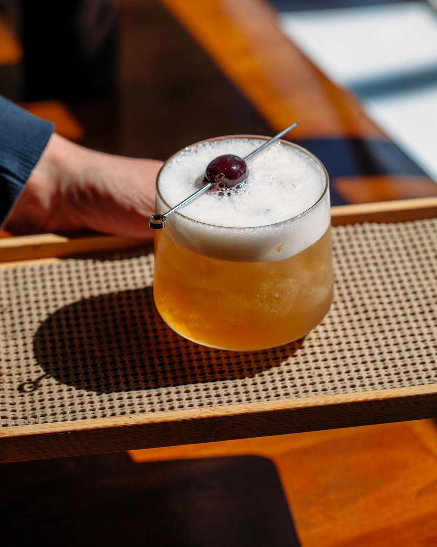 With the seasons shifting, we're shaking things up. Join us this weekend and treat yourself to one last sip of this stunner. ✨️ We're making room on our cocktail list for something new.

'WHISKEY HILL'
2bar Bourbon, Blanc Verjus, Beeworks honey syrup