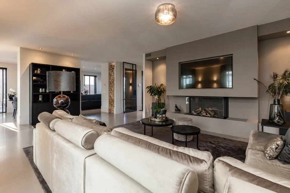 a2b6f54d-83fe-42e5-ba40-3fbf7501c803 2.jpg