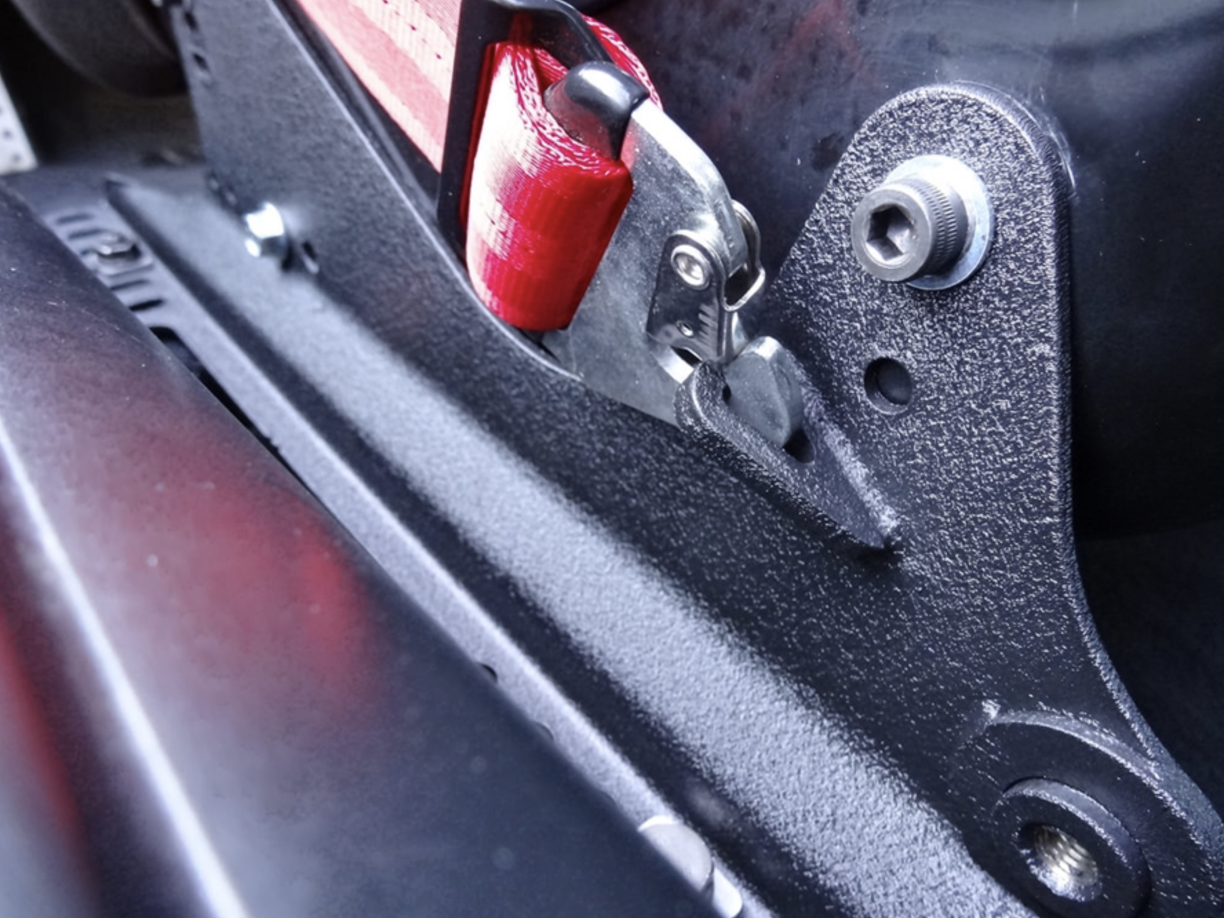 e46 seat brackets