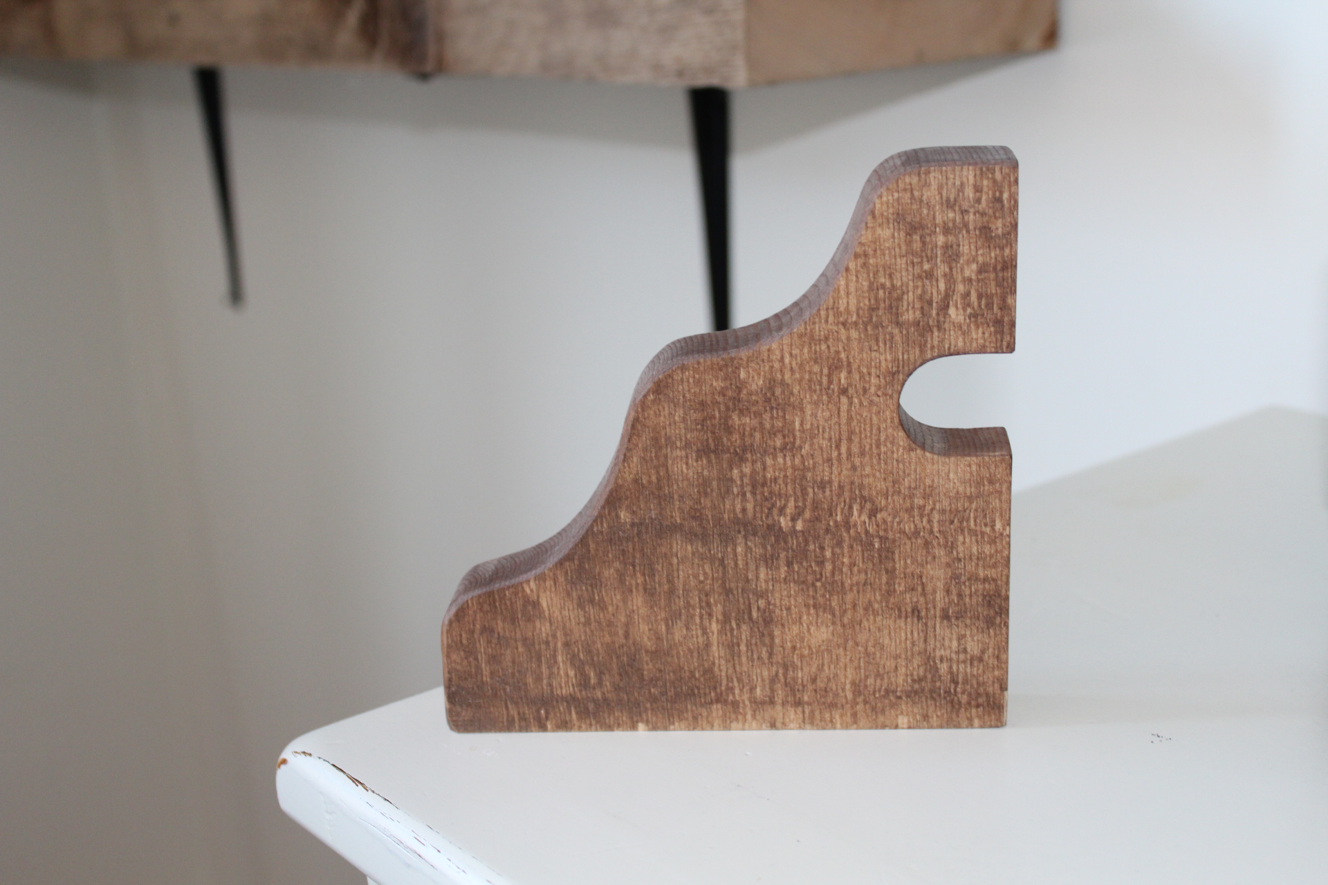 I used "Special Walnut" oil based stain from Minnwax. 