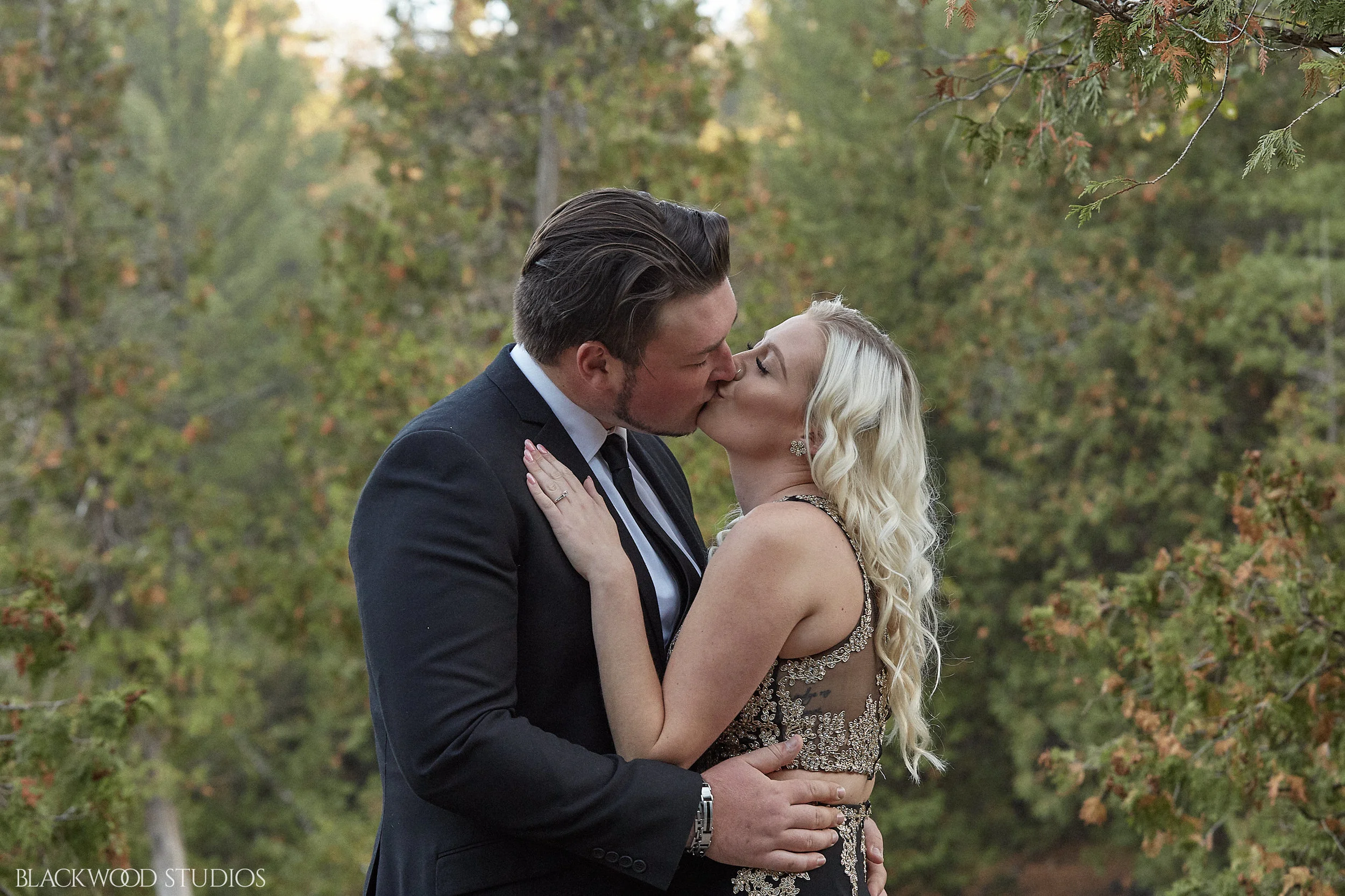 20171001 18-41-18 Nickee and Adam Engagement 0353.jpg