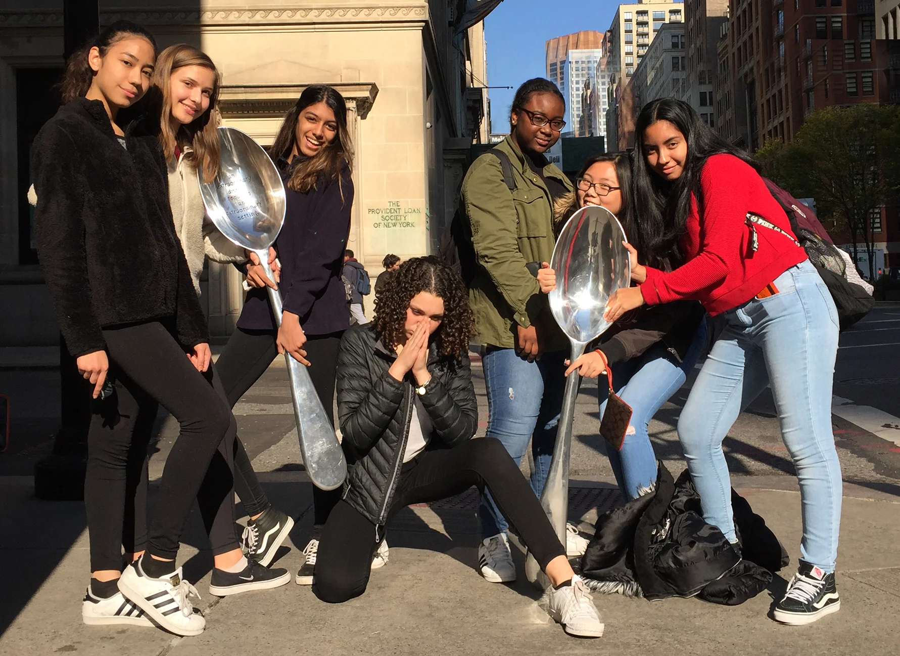 SchoolGirls.jpg