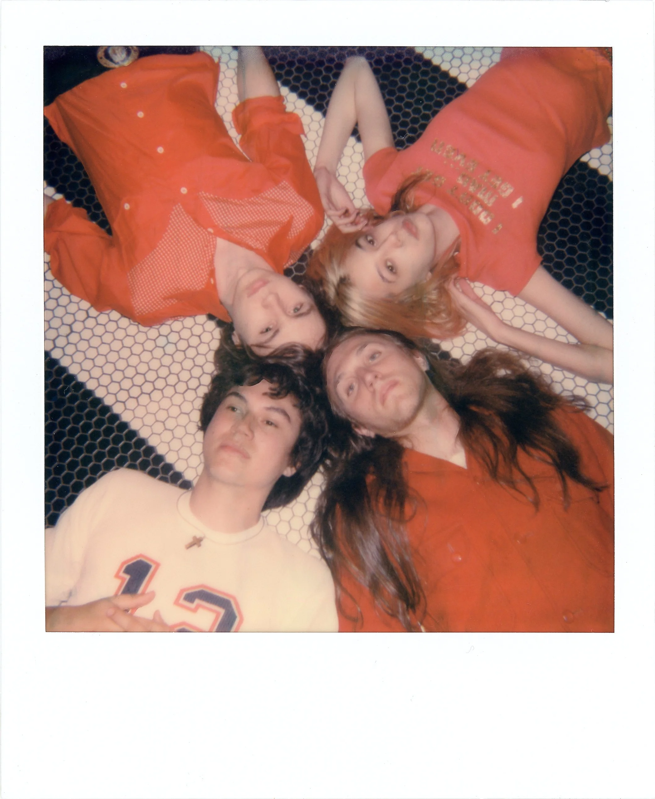 starcrawler_pola001.jpg