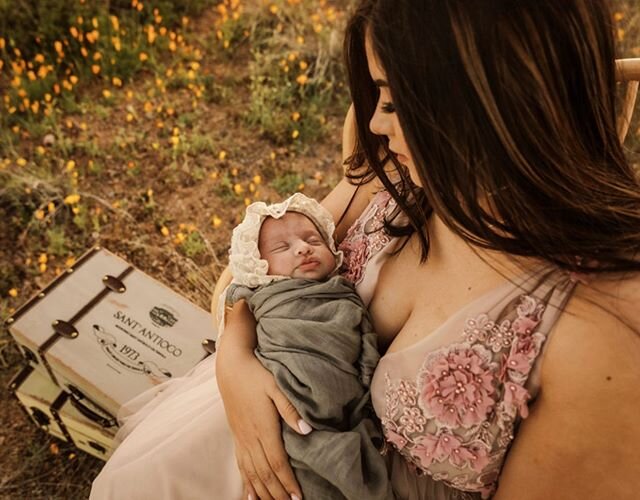 Everything changes so fast.  They&rsquo;ll never look the same again. 🌿 #elpaso #elpaso #elpasotx #elpasomoms #elpasoboutique #boutiqueshopping #newborn #baby #newbornphotography #maternityphotography #naturallight #naturallightphotography
