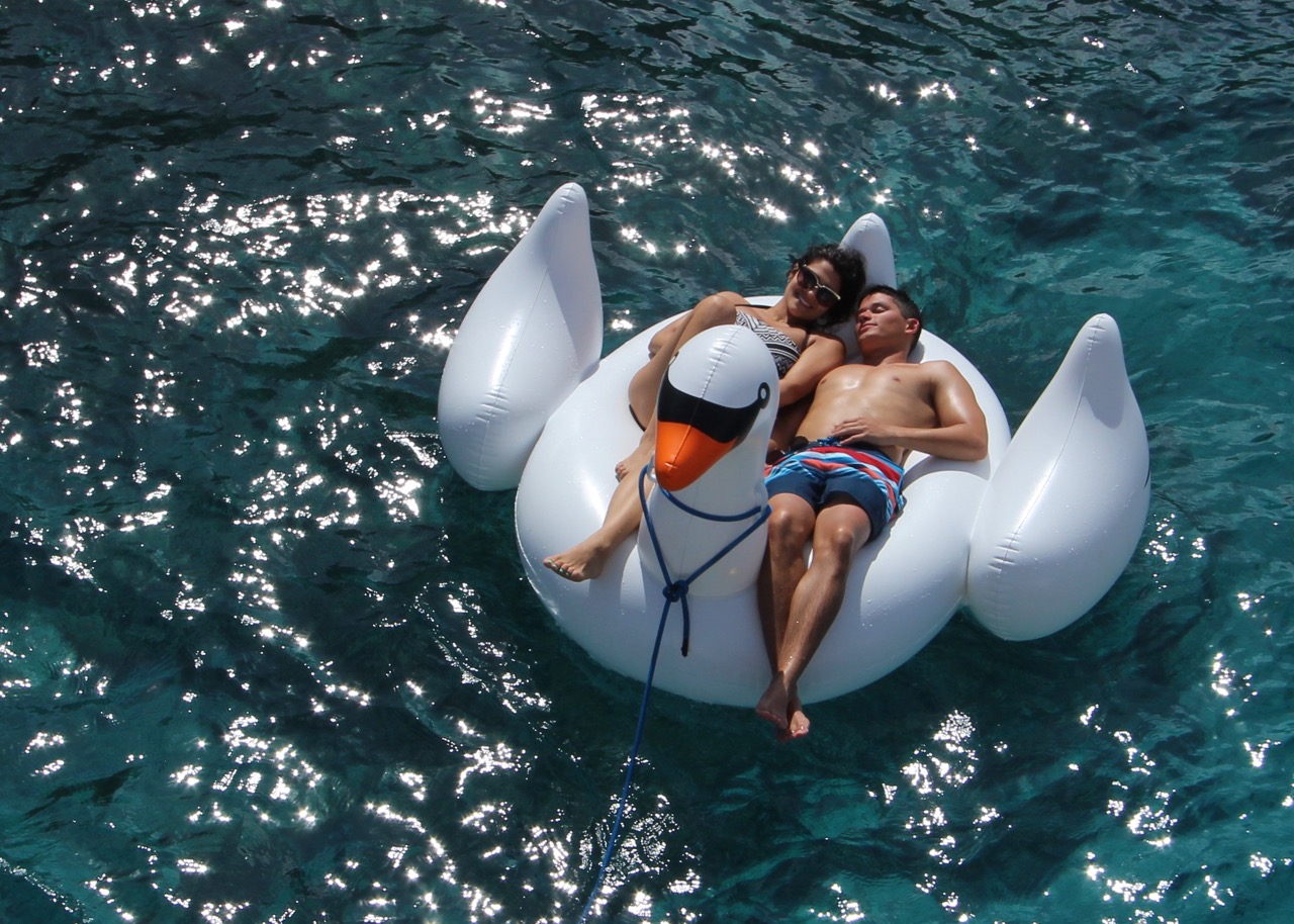 Alex & Amanda Tello BRITISH VIRGIN ISLANDS, APRIL 2015