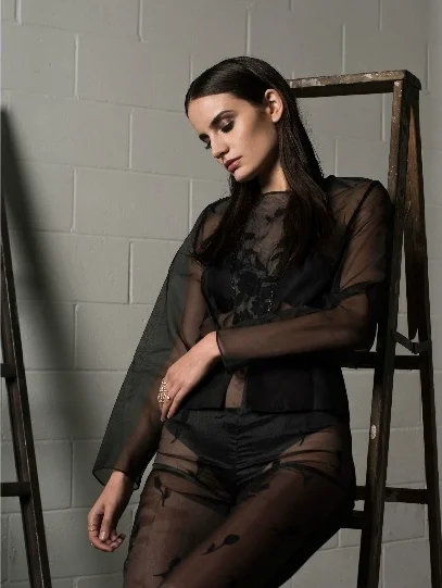 Krowd Mag Glamour Untamed 6.jpg