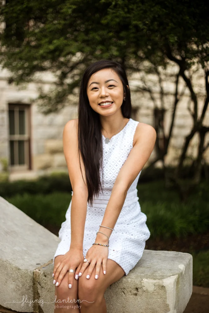college_senior_portrait_0518_6.jpg