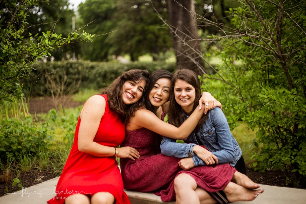 college_senior_portrait_0518_16.jpg