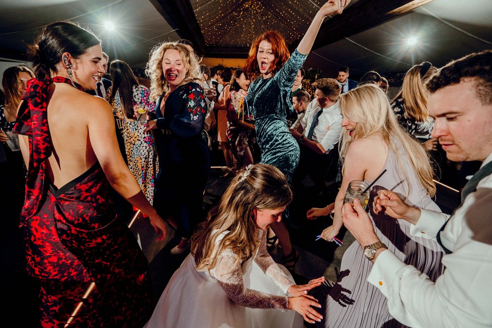 Dancing in The Normans wedding venue Grain Shed. Photo Hamish Irvine.jpg