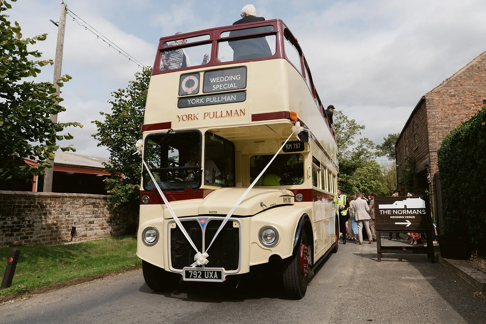 york-pullman-vintage-wedding-bus-the-normans-sign.jpg