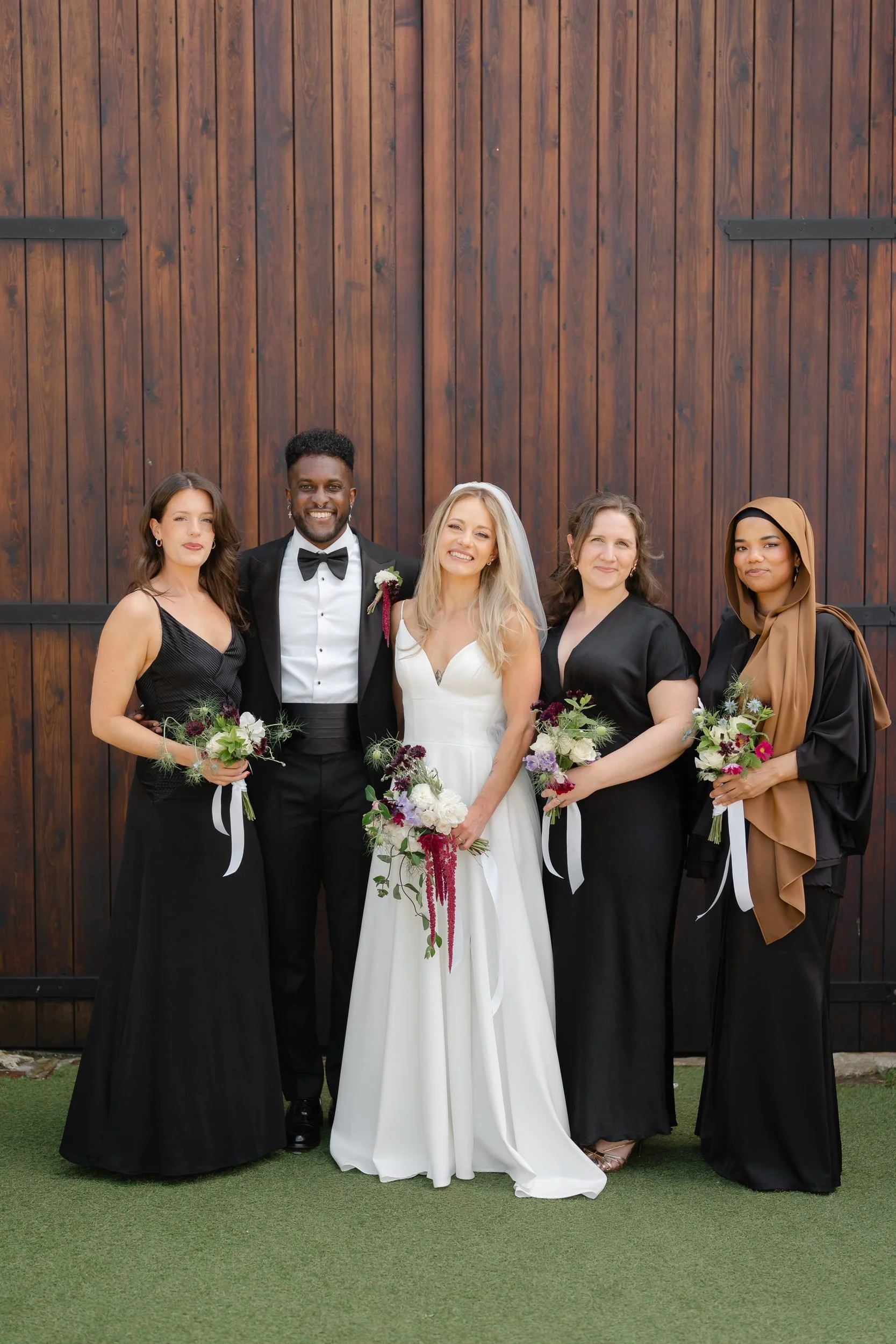 the-normans-bridal-party-black-bridesmaid-dresses-timber-barn-doors-501.jpg