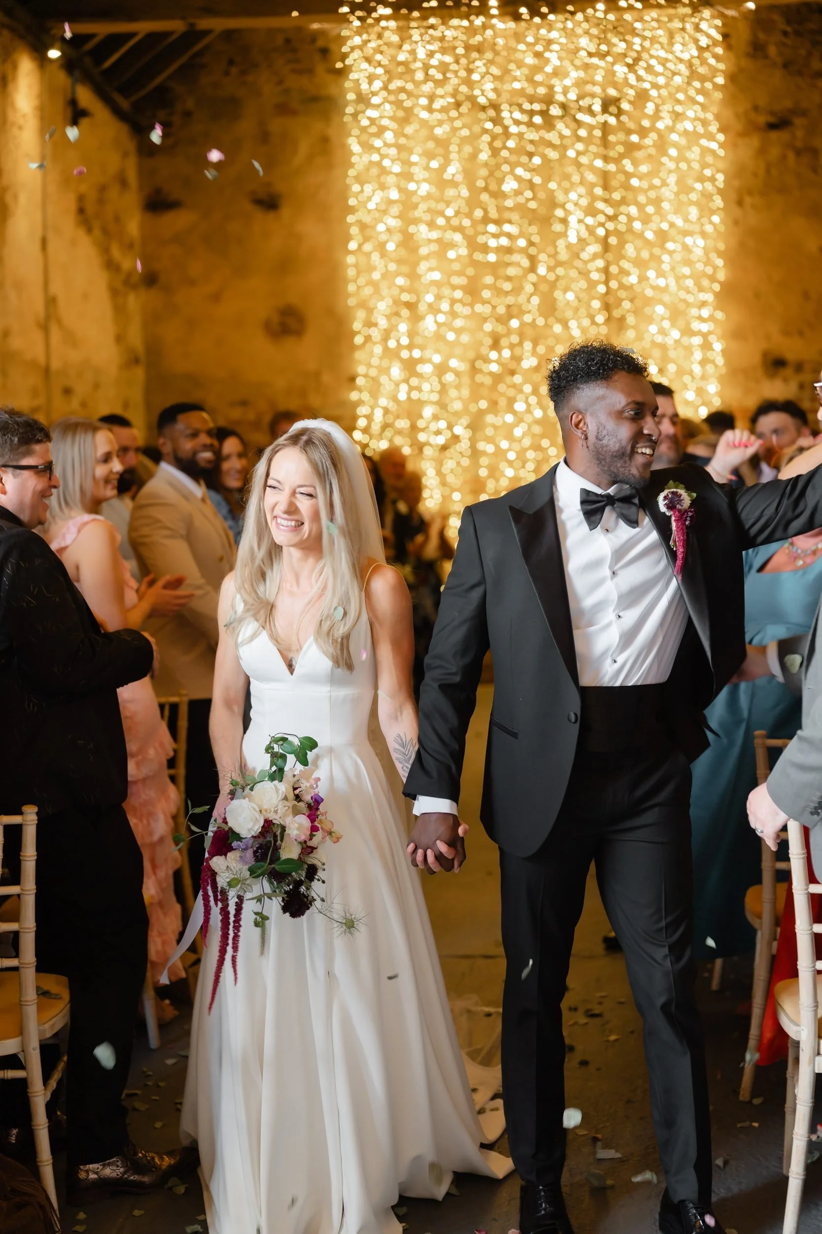 the-normans-just-married-couple-confetti-rustic-barn-391.jpg
