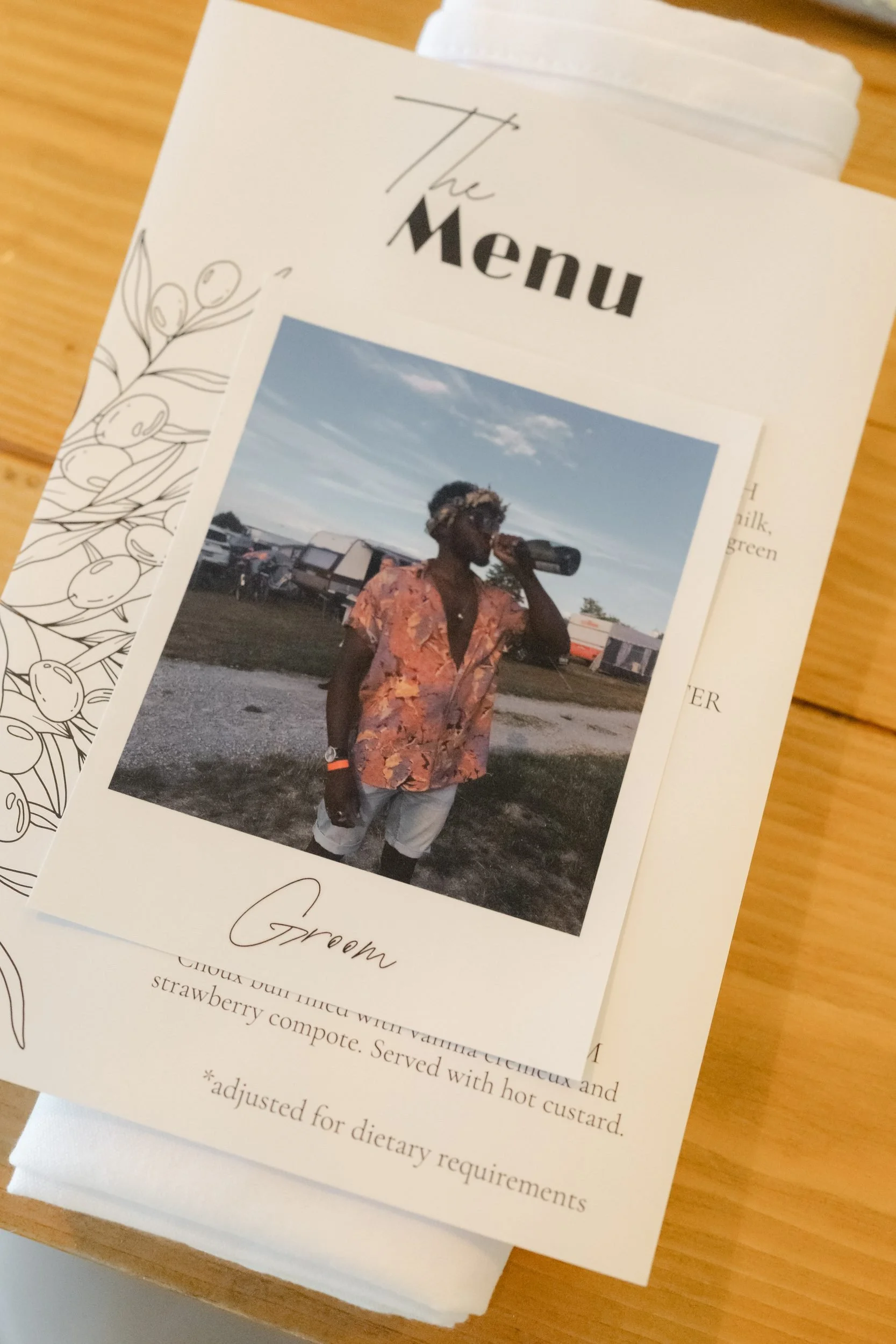 the-normans-wedding-menu-card-personalised-photo-stationery-670.jpg
