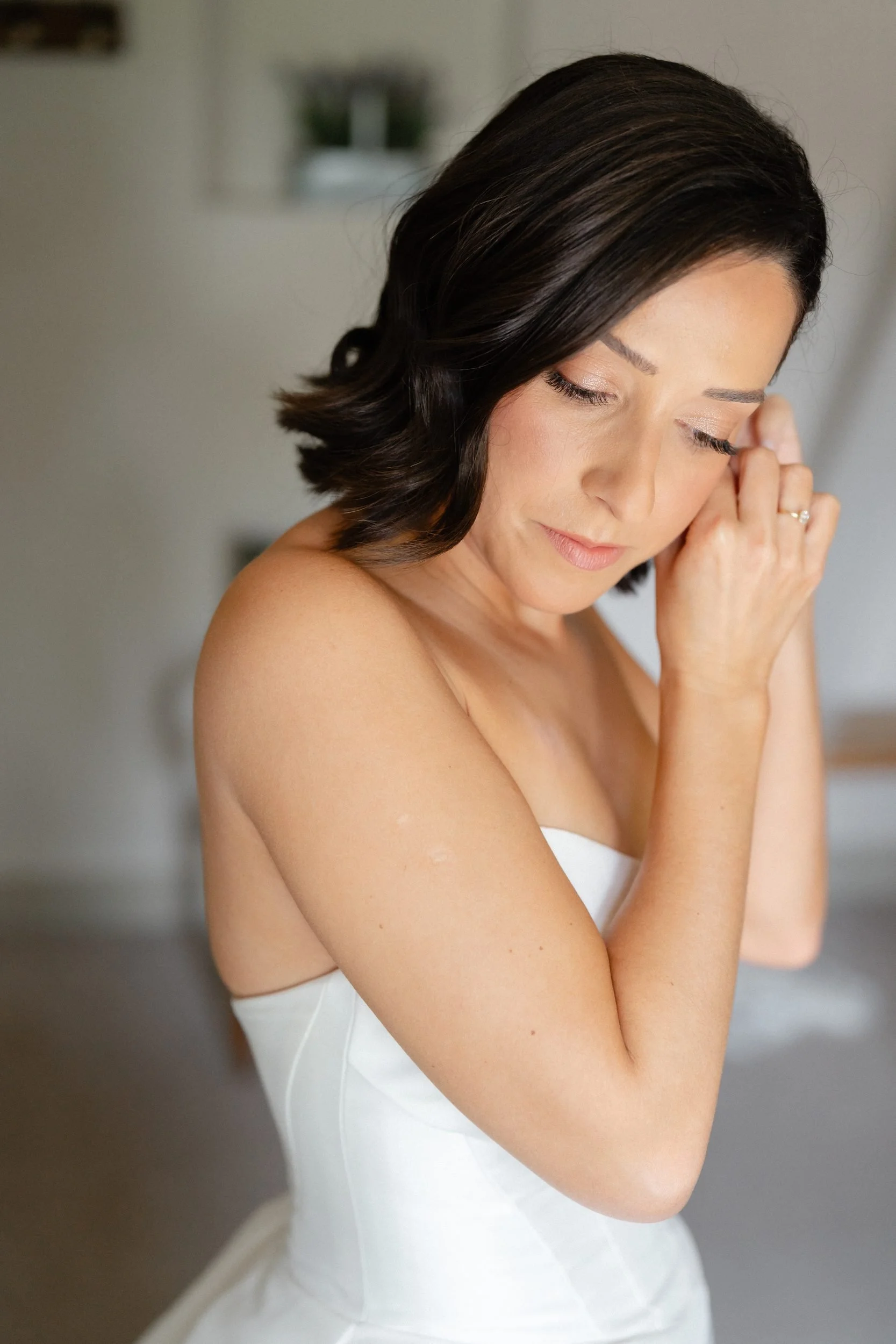 bride-emotional-moment-strapless-satin-gown-110.jpg