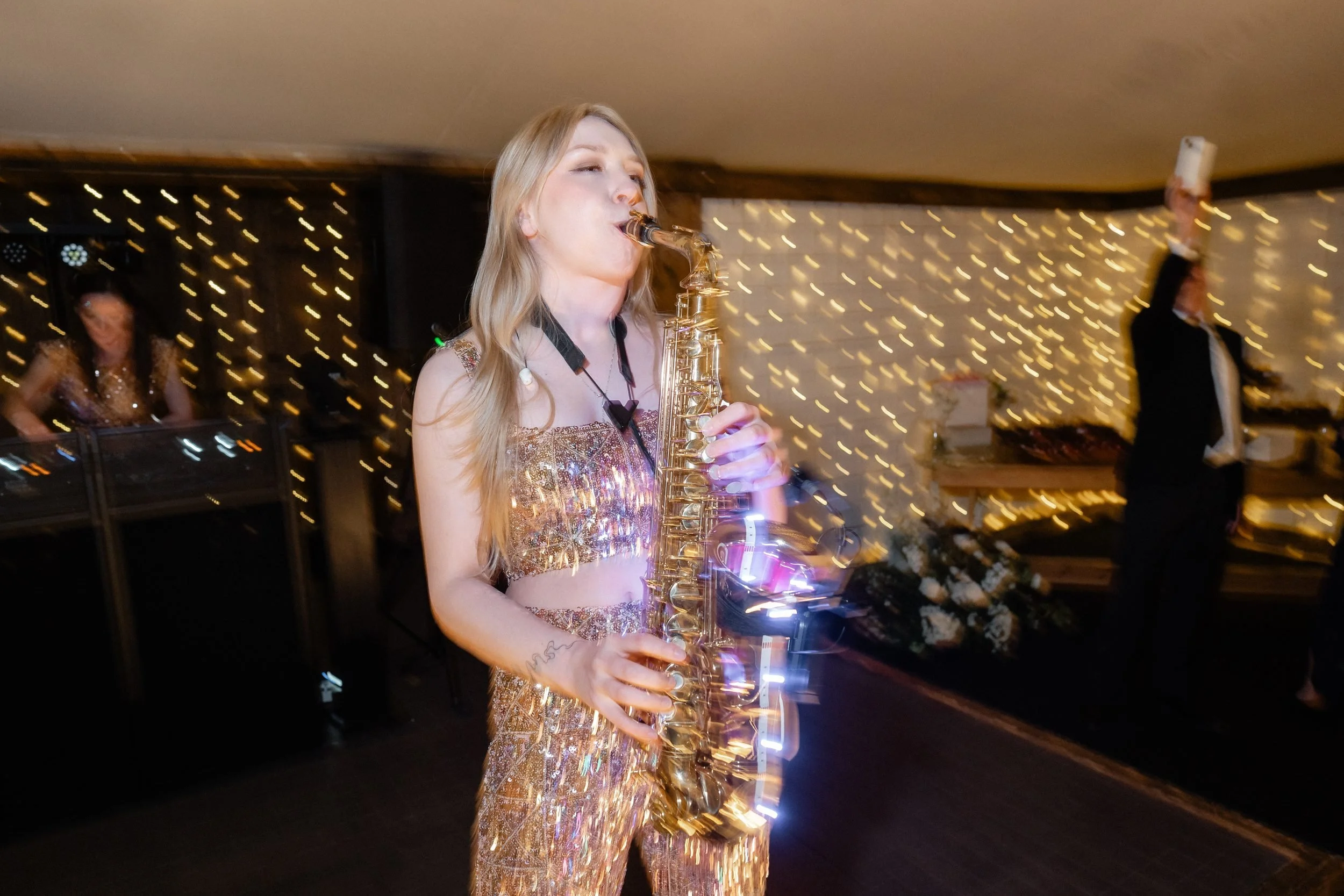 saxophonist-sequin-jumpsuit-wedding-party-867.jpg