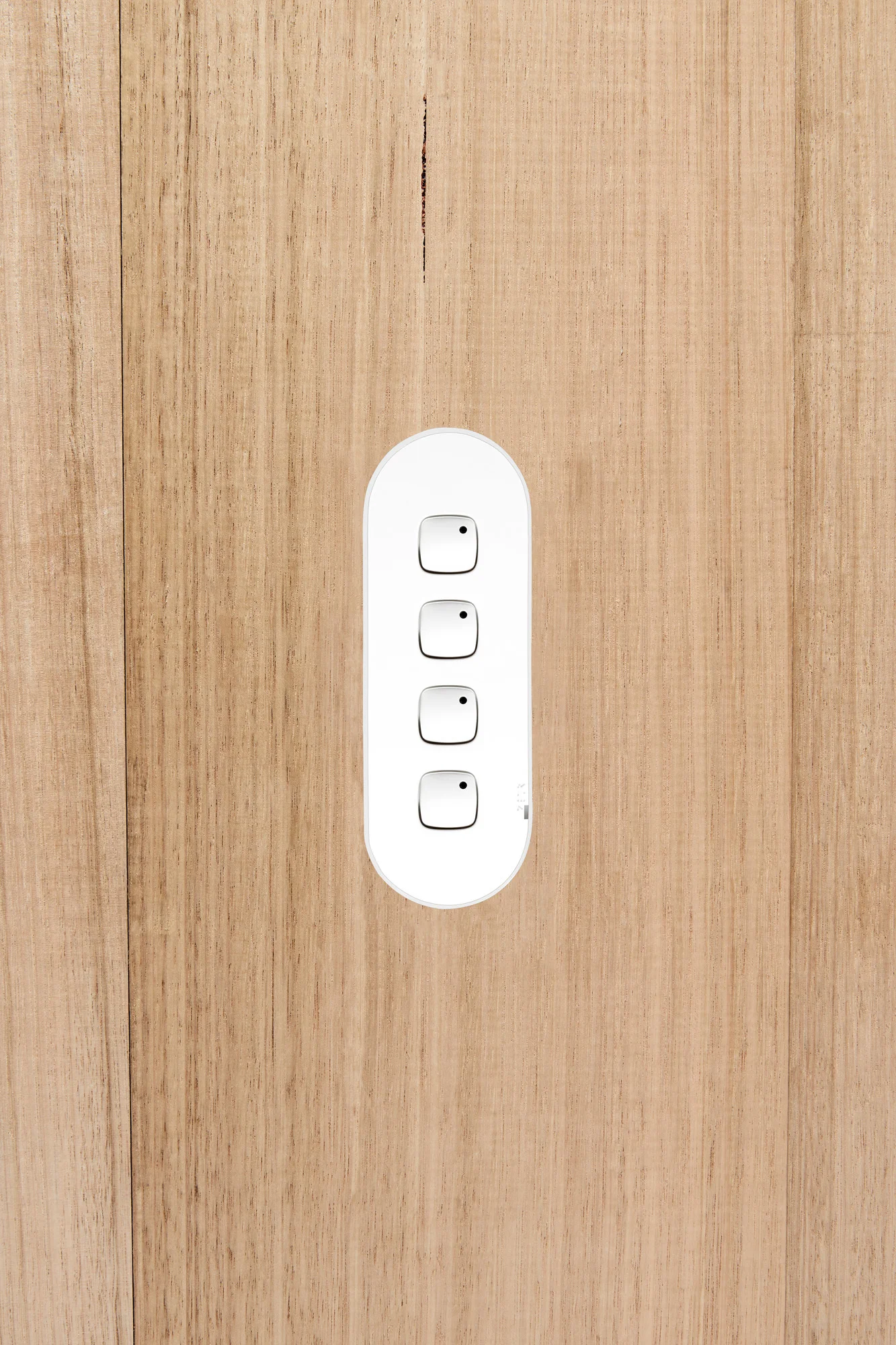 4_Gang_Switch_White_Timber_Horizontal.jpg