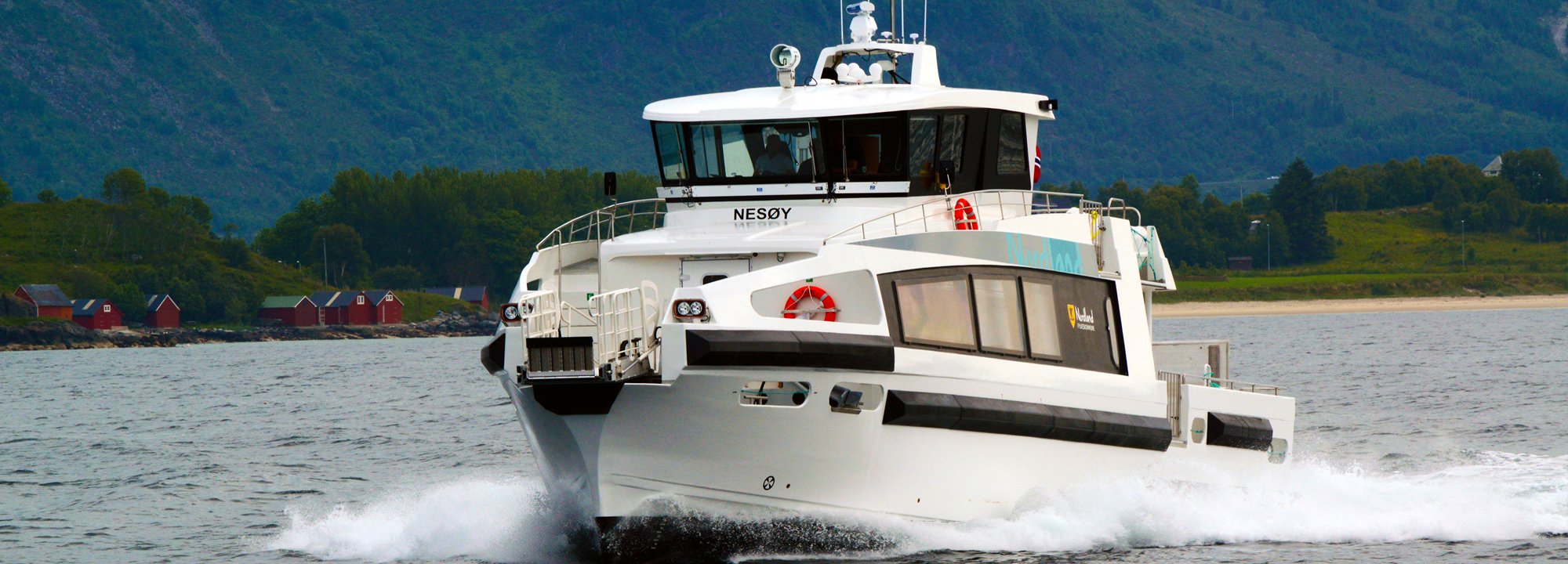Velkommen til GS Marine Produksjon as Norskproduserte båter i karbon- og glassfiberkonstruksjon. 