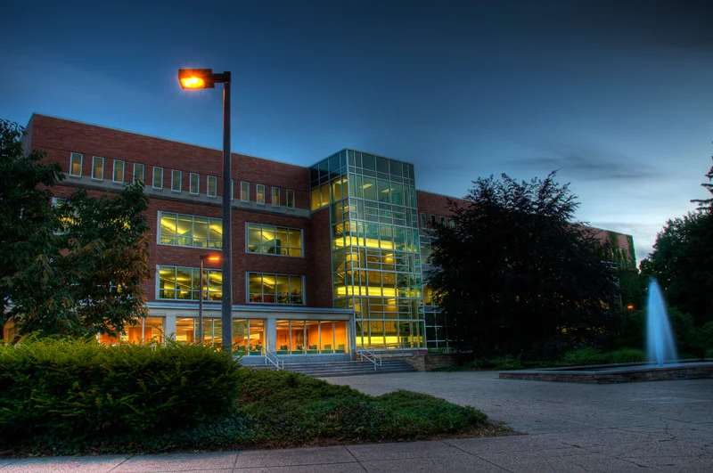 Exploring HDR: MSU Main Library
