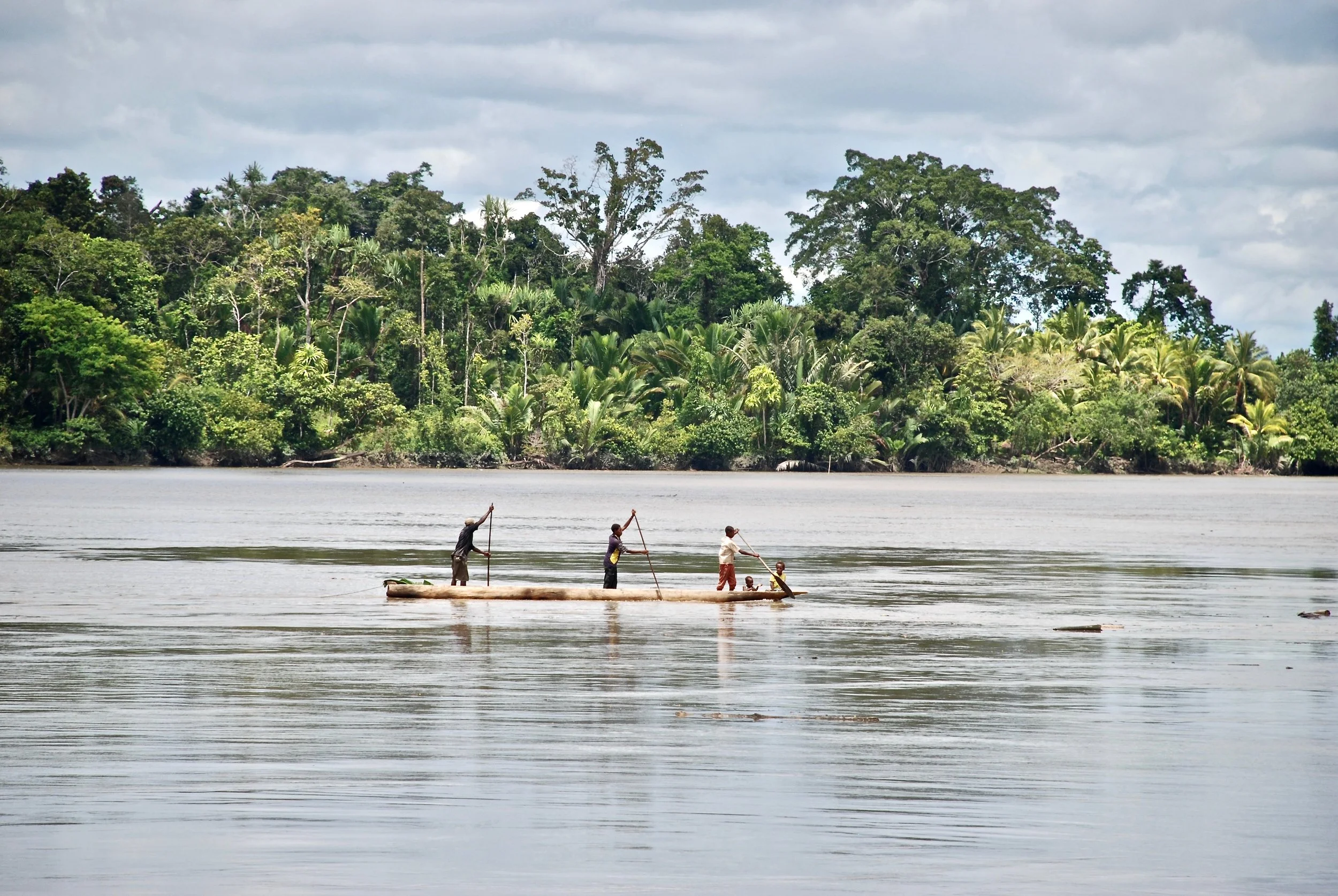  MOERK WATER MEETS THE PNG CHALLENGE