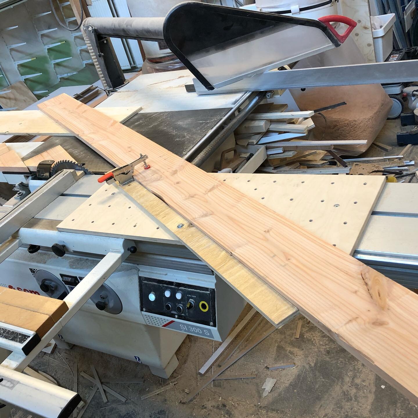 I&rsquo;ve been doing some weird cuts and semi-sketchy stuff with the table saw these past couple of days. Stay tuned to see what this will become!