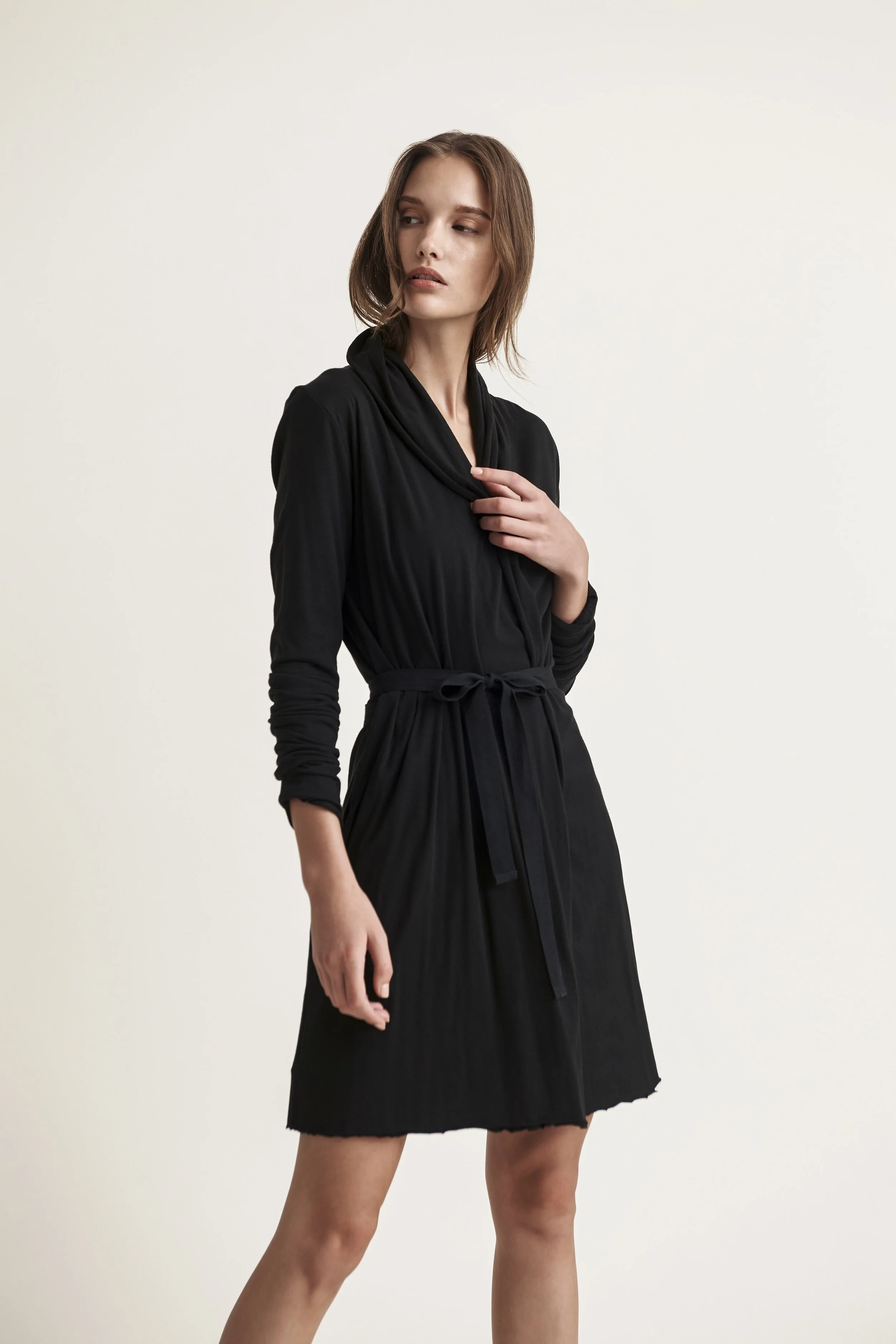 double_layer_wrap_robe_black_web2.jpg