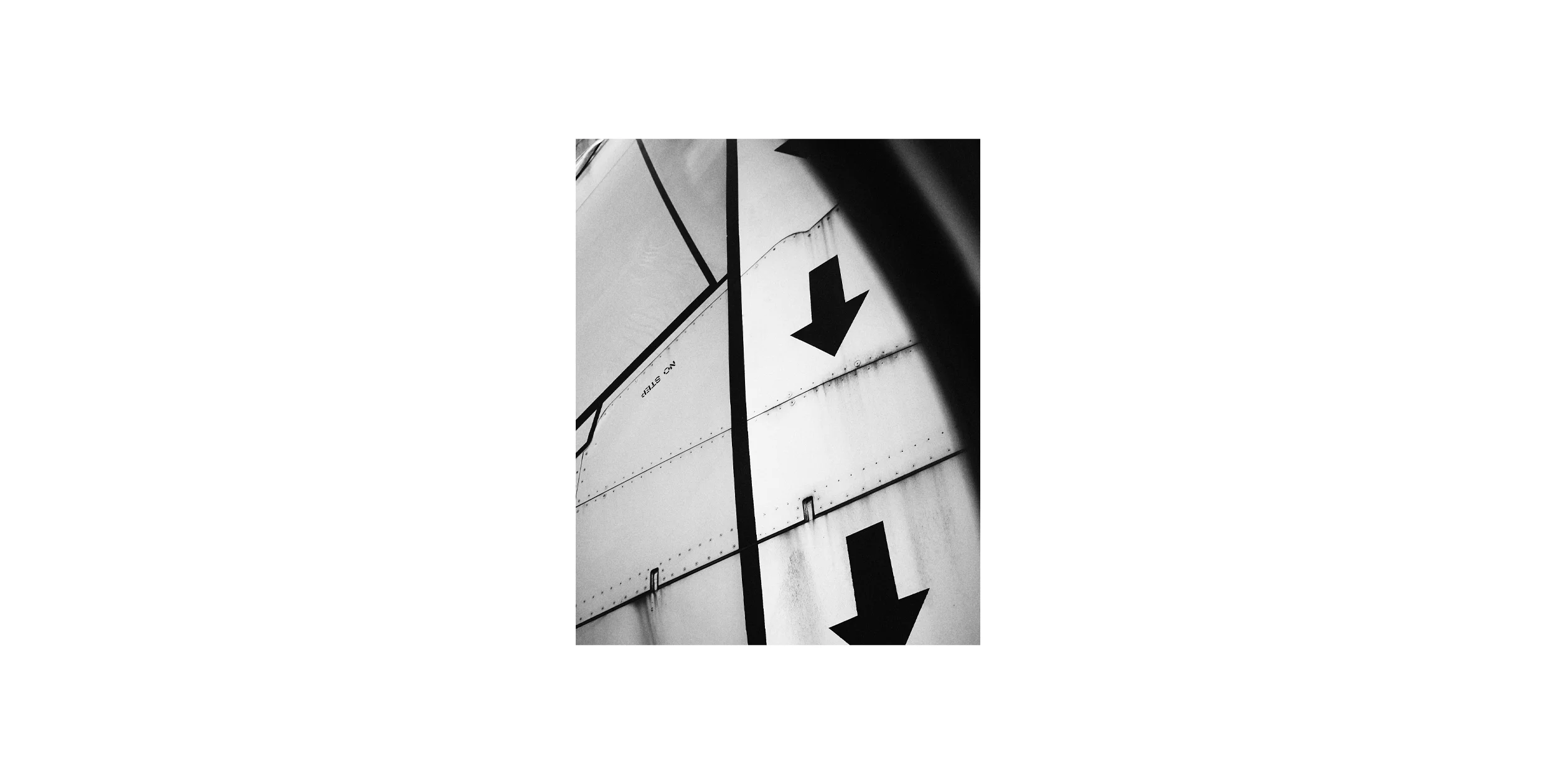 Plane Arrows.jpg