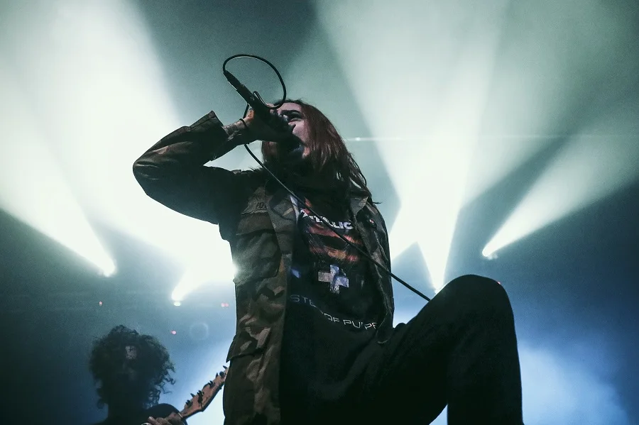 moths_to_a_flame_March22_2018_byAishathNasirBoskma_2.jpg