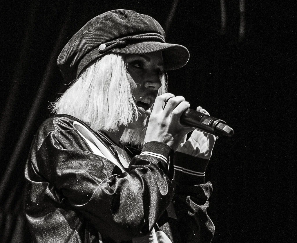 flora cash web-0147.jpg