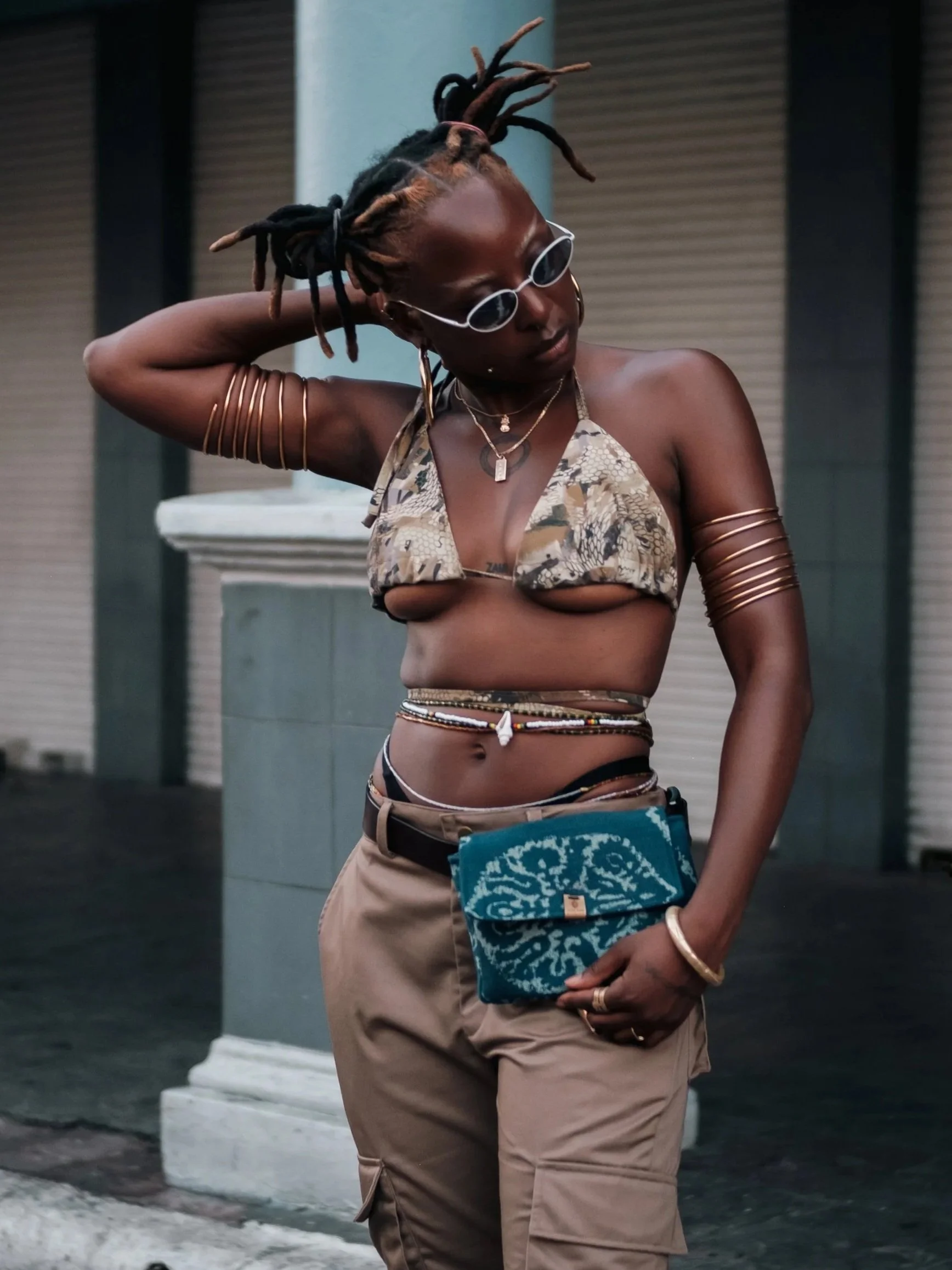 WOVEN UTILITY — CLUTCH / BELT BAG