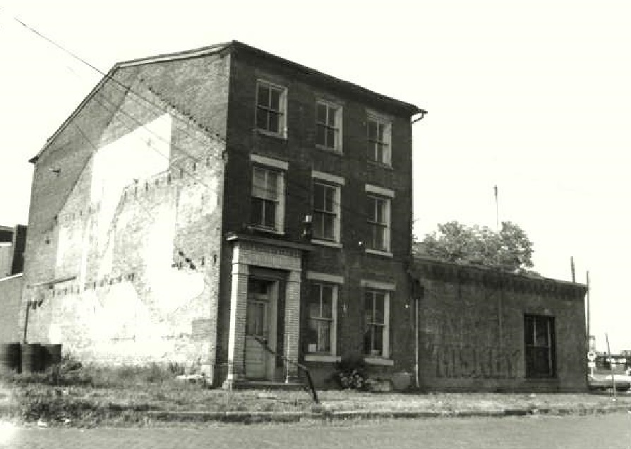 Old Levee House.jpg