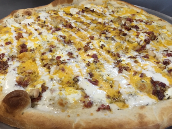 Chicken Bacon Ranch Pizza.jpg