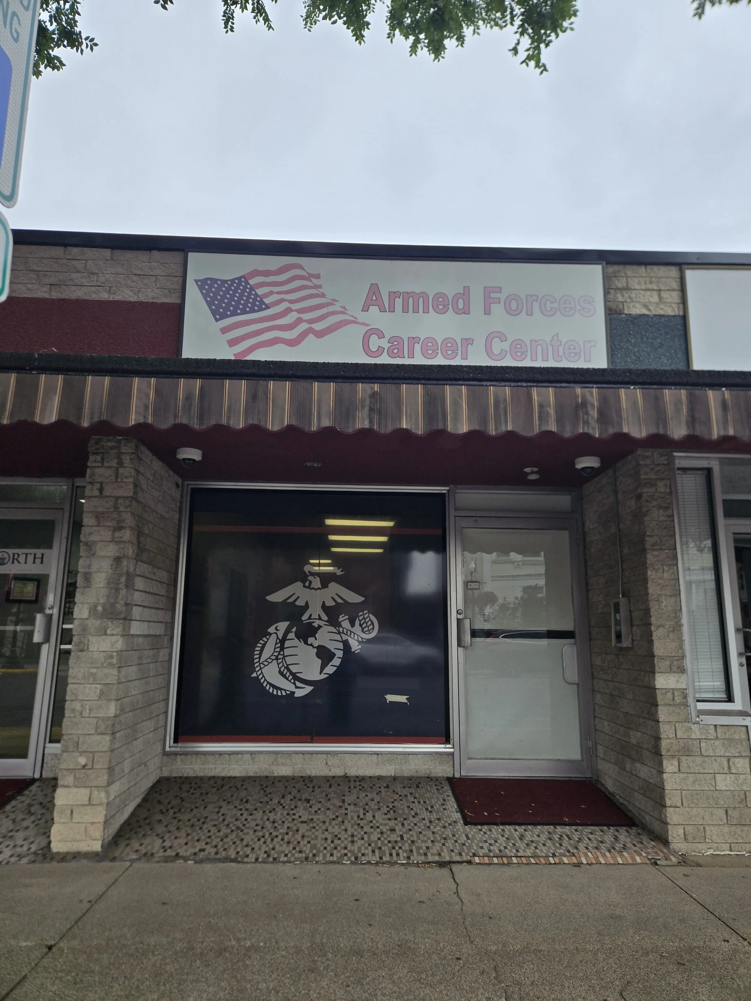 Armed Forces Career Center 