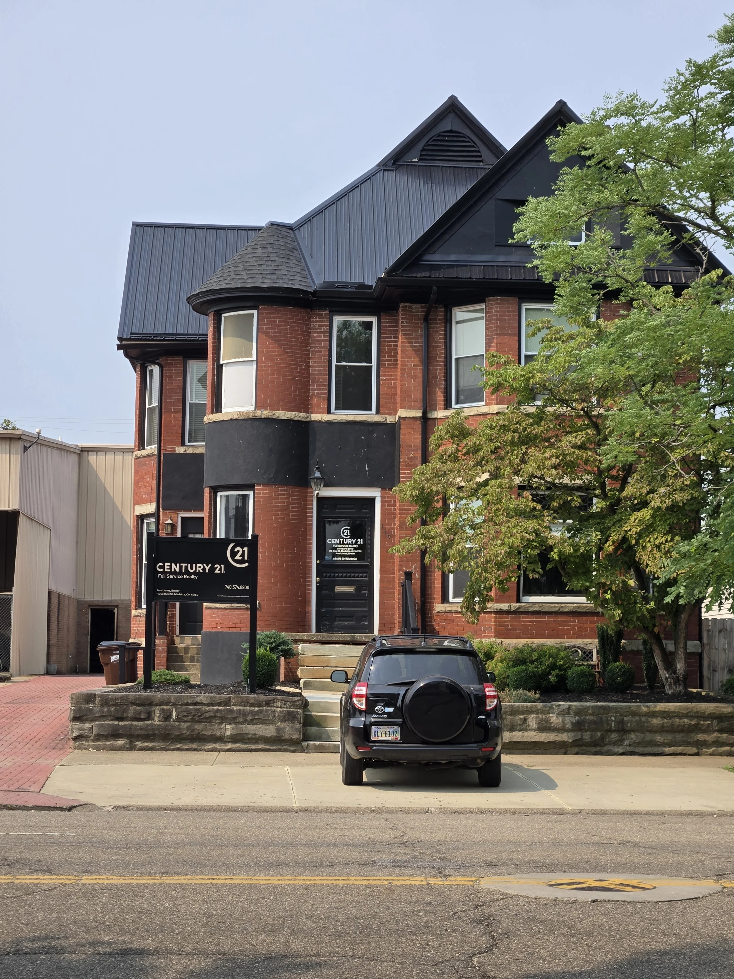 Century 21 Realtors